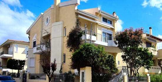 Διώροφη μονοκατοικία