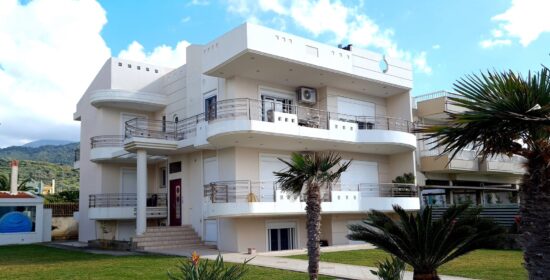 Μονοκατοικία στα Αραχωβίτικα