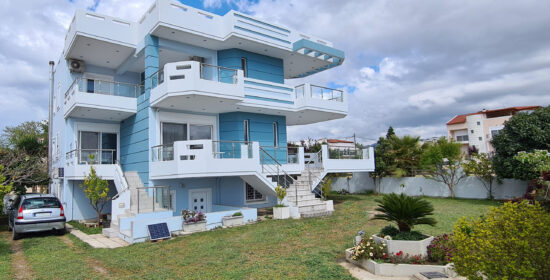 Διώροφη μονοκατοικία